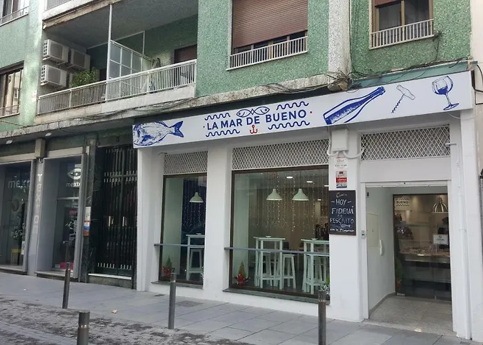 Eduardo Lucena 5, Alcazar Διαμέρισμα *