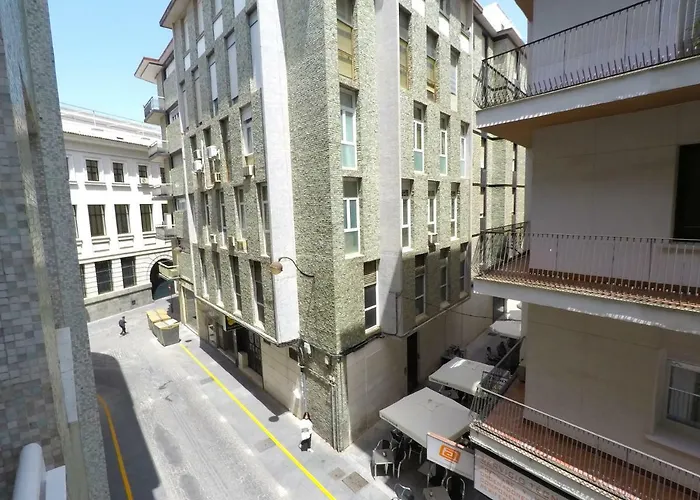 Διαμέρισμα Eduardo Lucena 5, Alcazar *