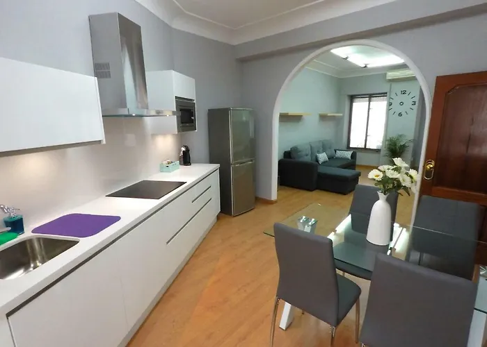 Διαμέρισμα Eduardo Lucena 5, Alcazar *